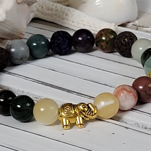 Multi stone w/ lava rock diffuser beaded bracelet - Picture 2 of 2